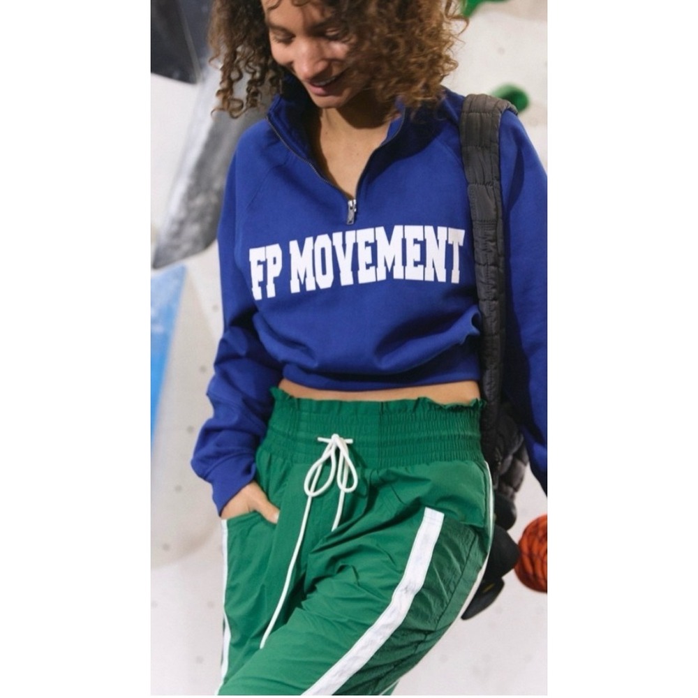NWT FP Movement Free People For the Win Logo Quarter Zip Sz Sm